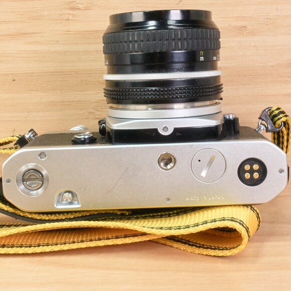 Nikon FM 35mm Film Camera / Nikkor 50mm f/2 Lens / Vintage SLR / Japan - Picture 8 of 9